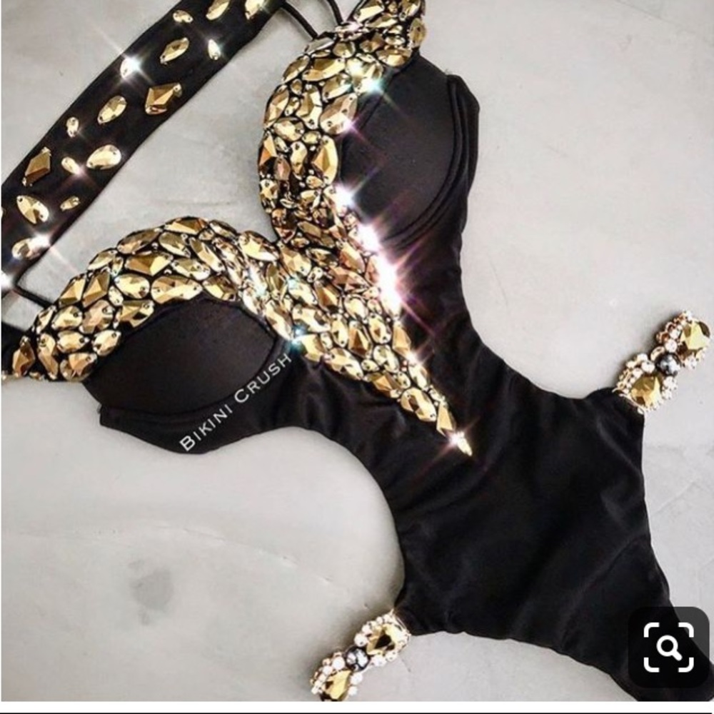 Bathing wear